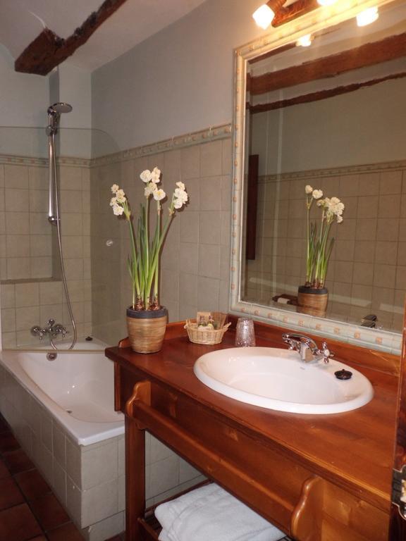 Alojamiento Rural Tres Palacios Molina de Aragon Room photo